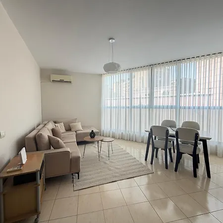 Citykey Grand Terrace Daire Tiran